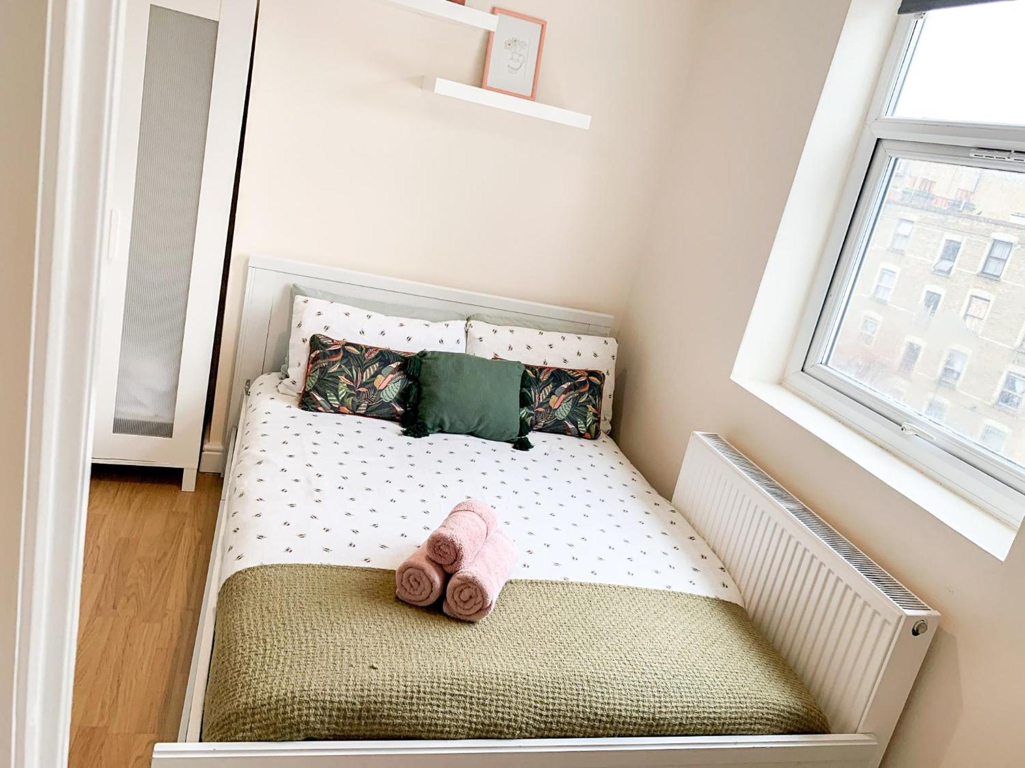 Lovely 3 Bed Apartment In The City Of Londen Buitenkant foto