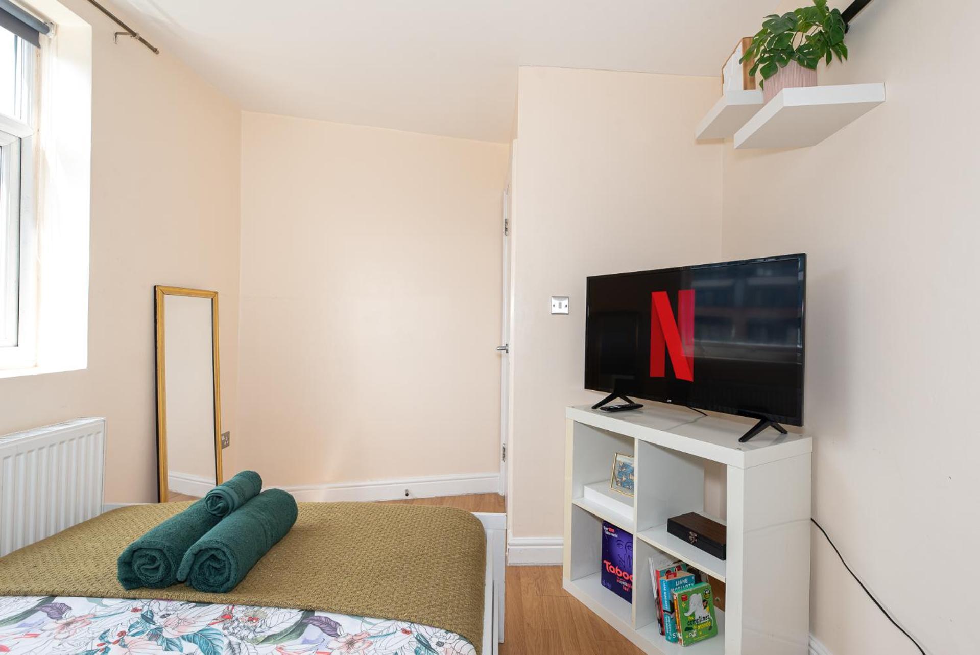 Lovely 3 Bed Apartment In The City Of Londen Buitenkant foto