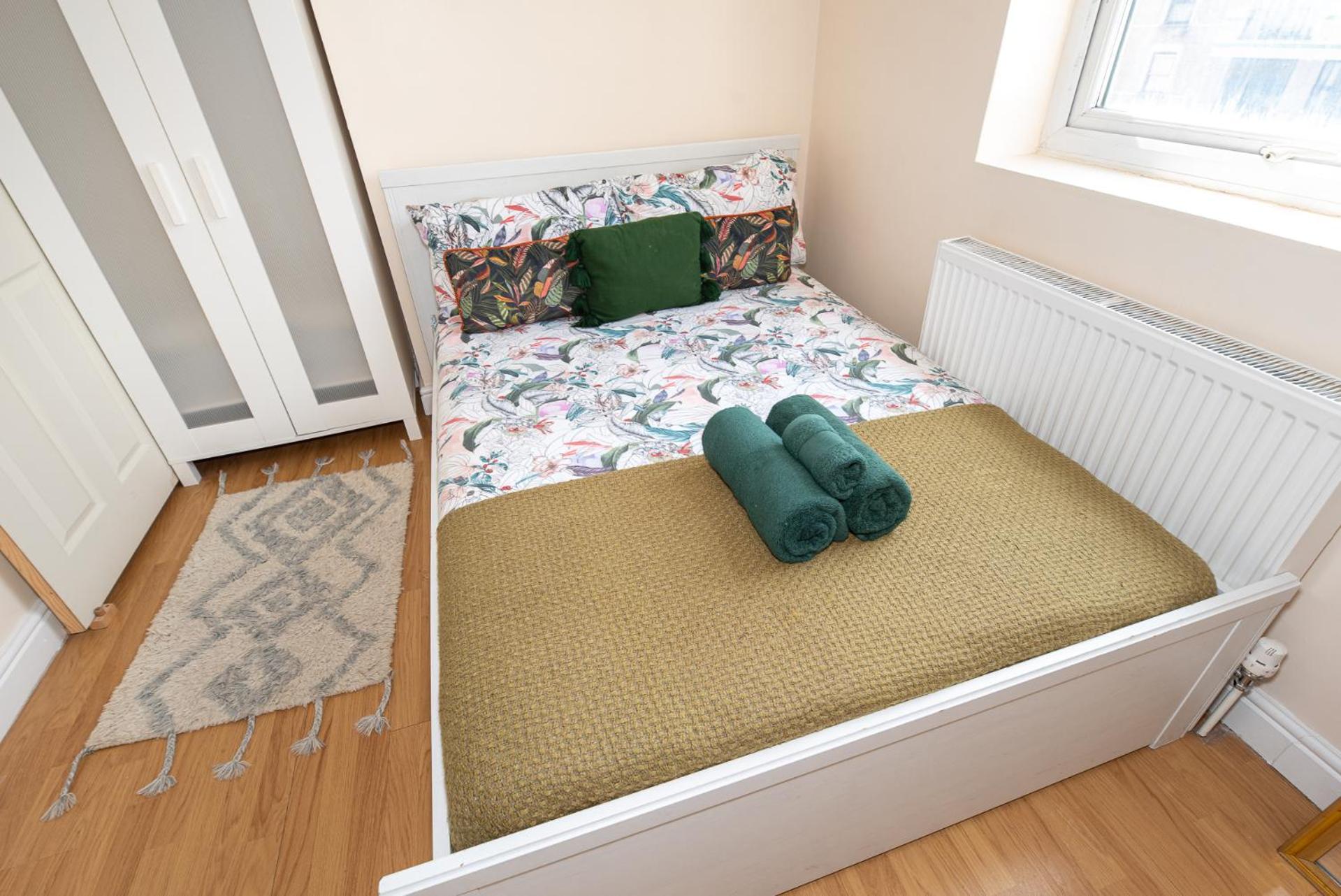 Lovely 3 Bed Apartment In The City Of Londen Buitenkant foto